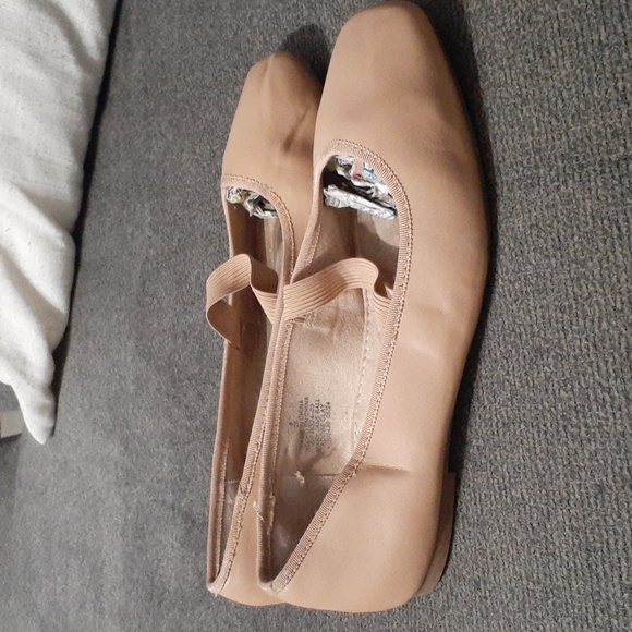 OLD NAVY MARY JANE SHOES - Picture 1 of 9